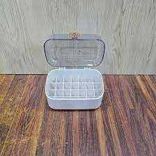 Stylish Make up organiser with this stylish storage box